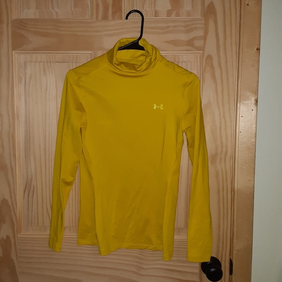 Under Armour fitted cold gear yellow turtleneck shirt size SM - Picture 1 of 3